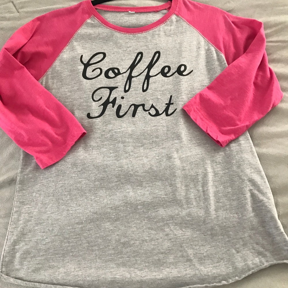 Graphic tee